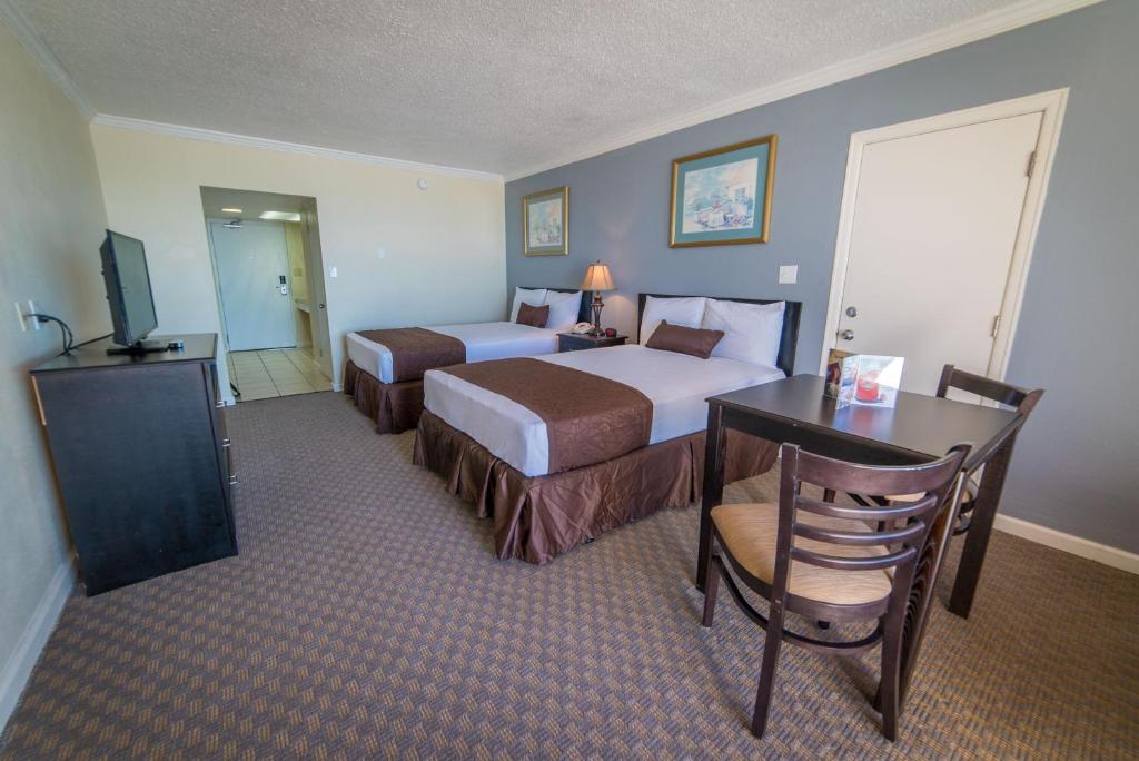 Double Room with Patio