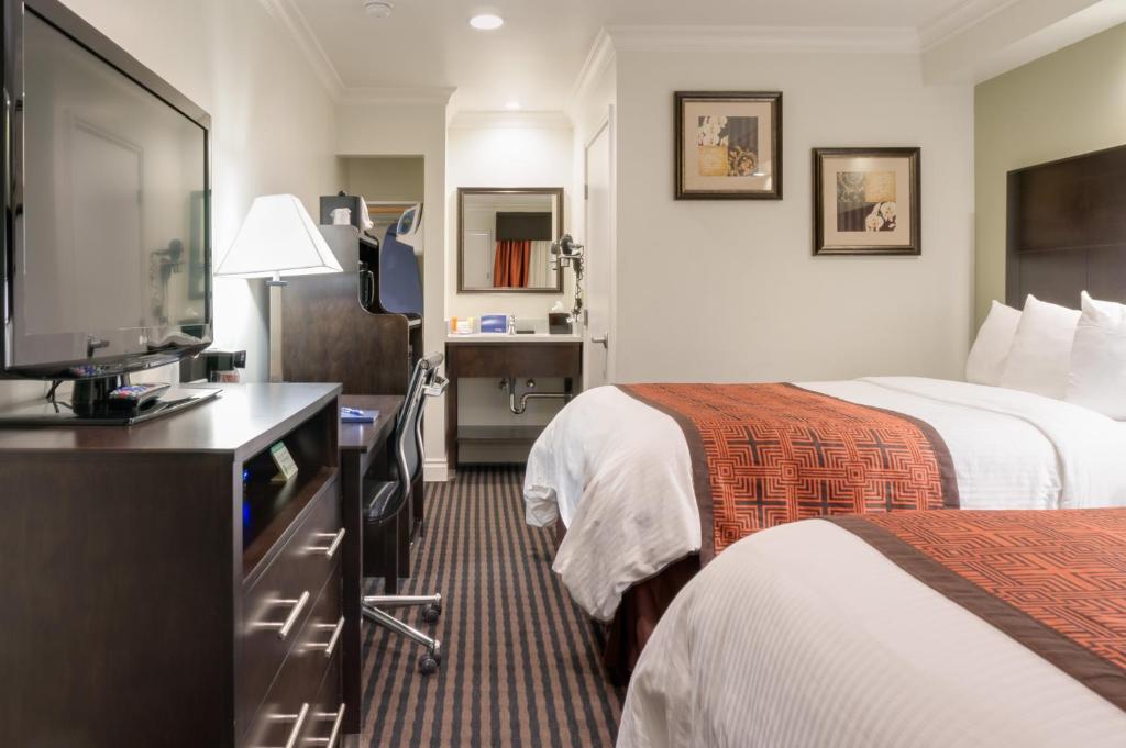 Double Room with Two Double Beds