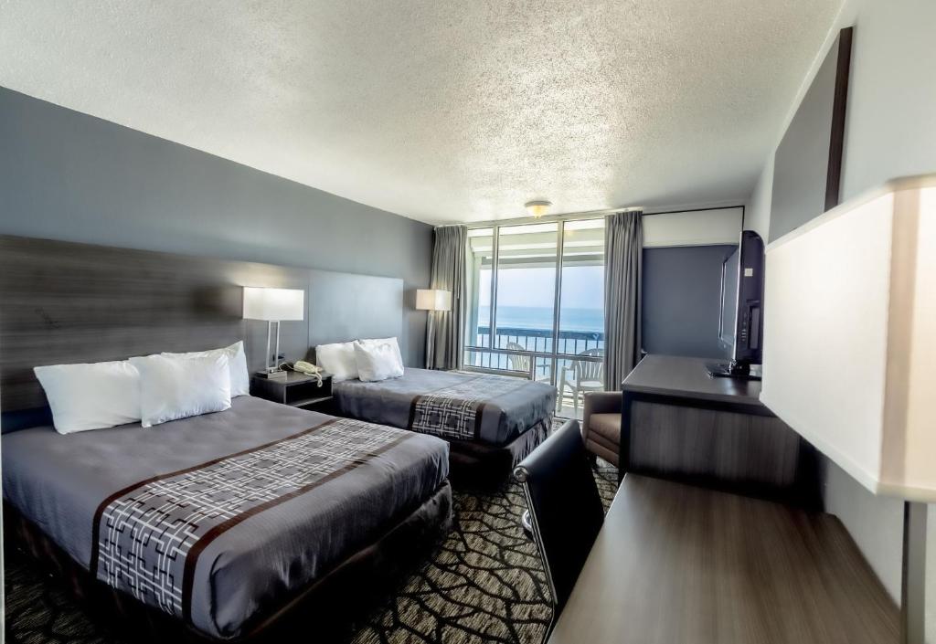 Double Room with Two Double Beds – Non-Smoking