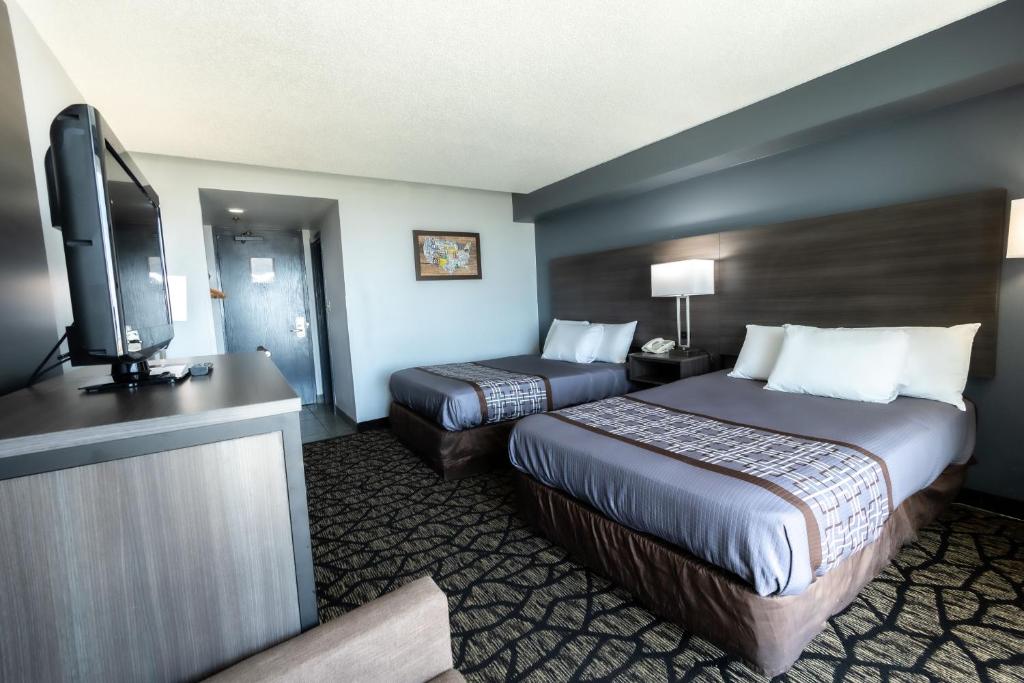 Double Room with Two Double Beds – Non-SmokingGround Floor