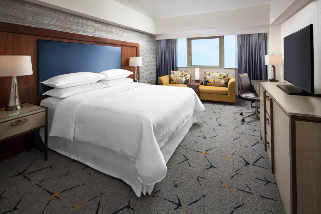 Deluxe Room Guest room 1 King