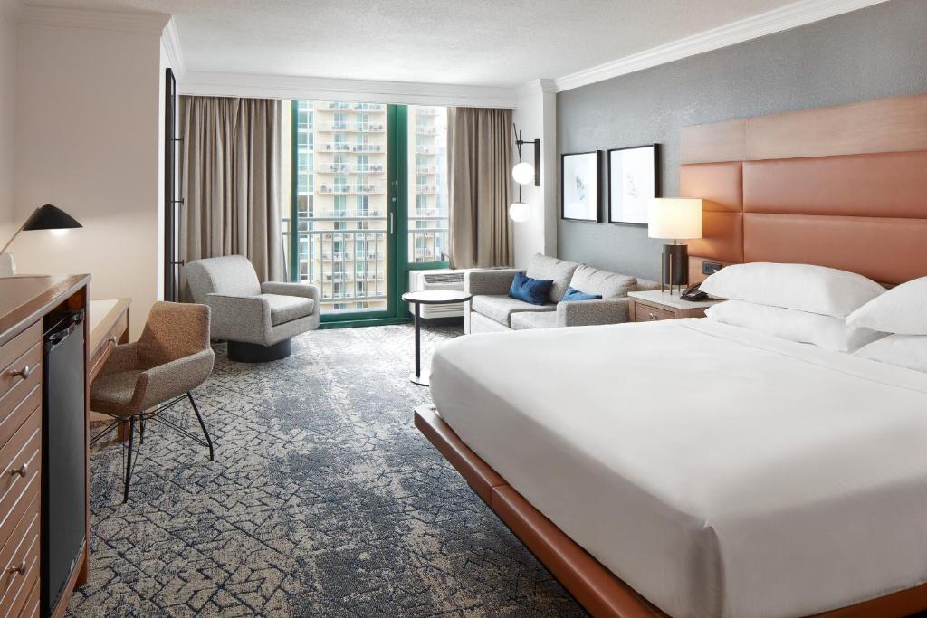 Guest room 1 King Sofa bed Limited view Balcony