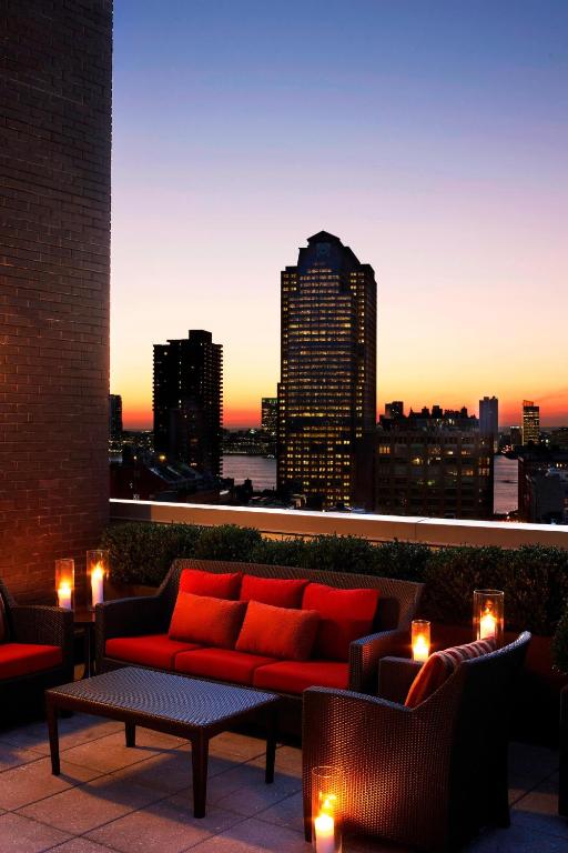 King Room – Club Level