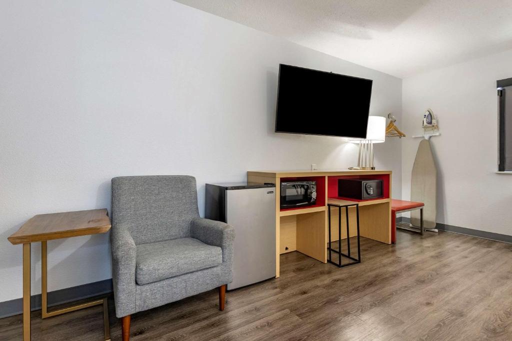 Standard Queen Room – Non Smoking