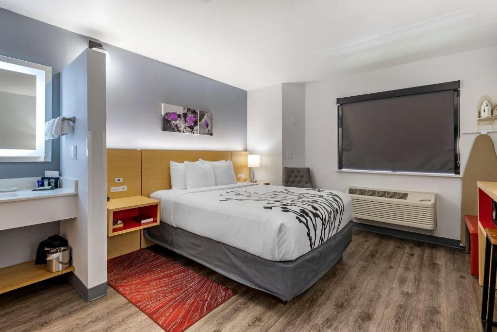 Standard Queen Room – Non Smoking