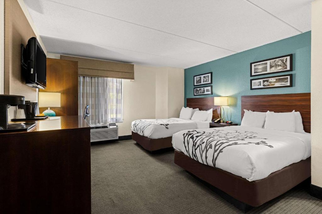 Double Room with Two Double Beds – Non-Smoking