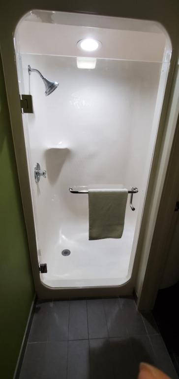 Standard Queen Room with Two Queen Beds – Non-Smoking