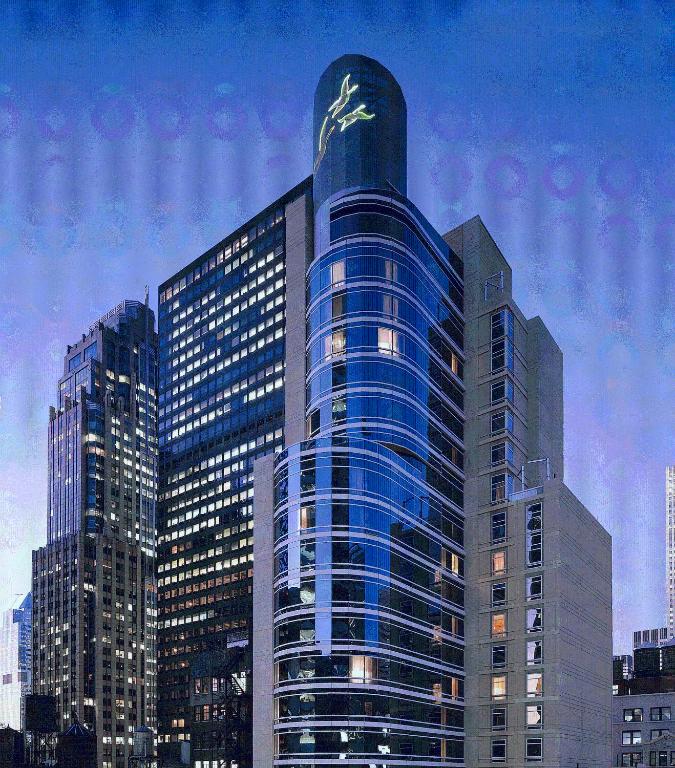 Luxury Twin Room – High Floors