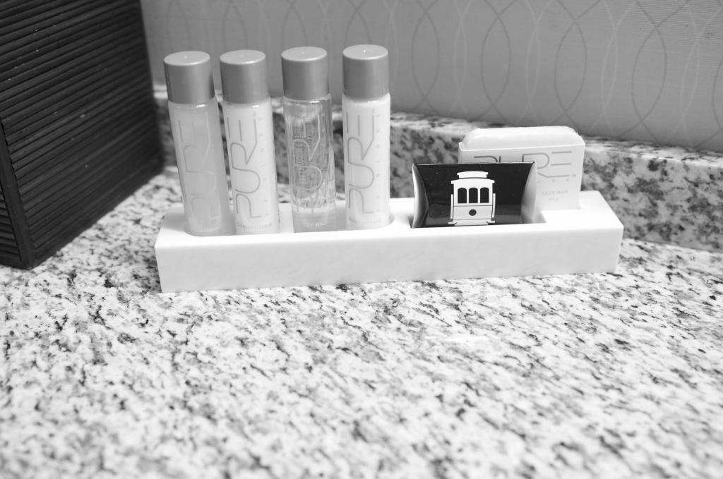 Premier King Room with View