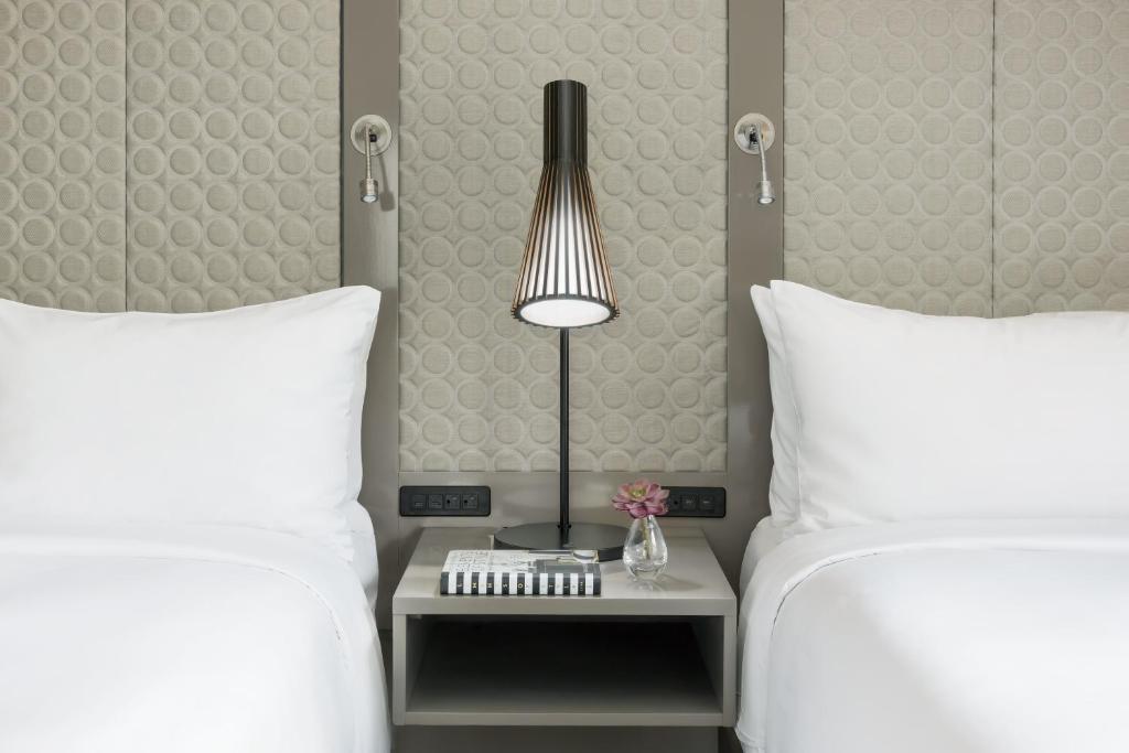 Premier Queen Room with Two Queen Beds