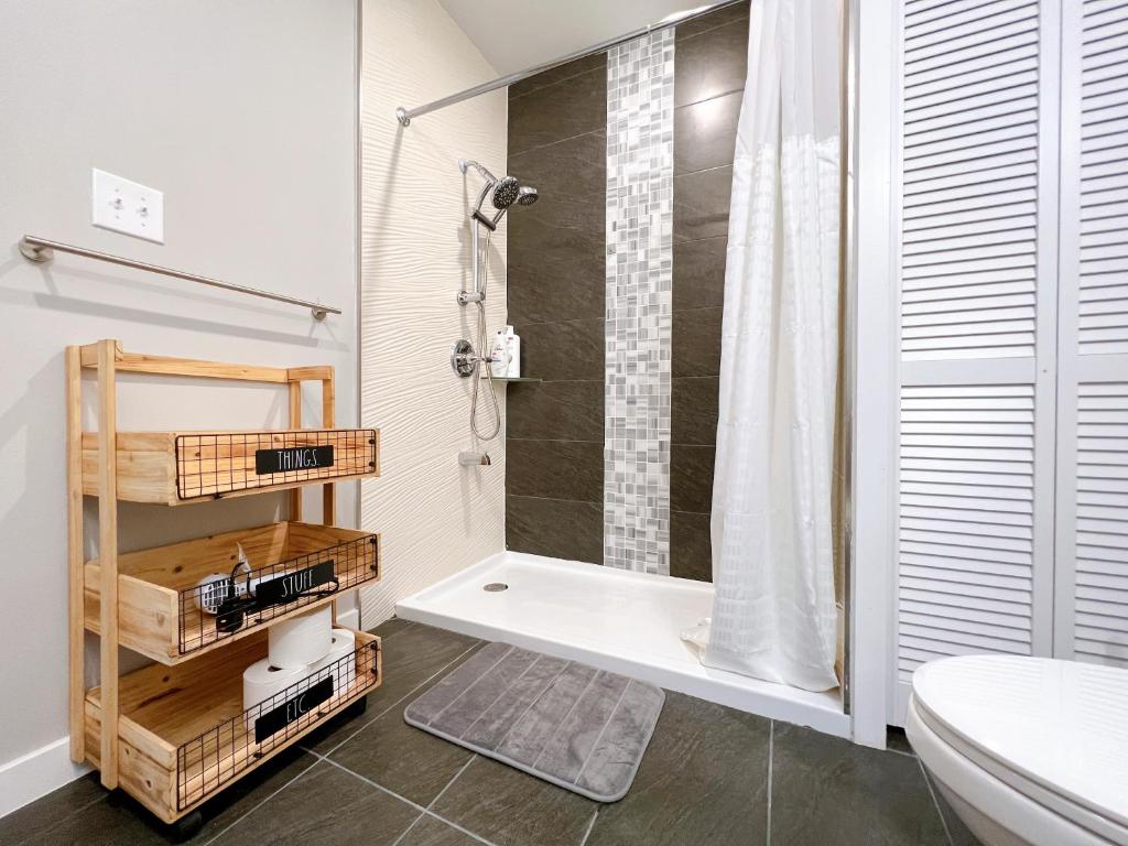 Apartment with Garden View