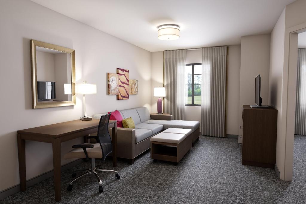 One-Bedroom Suite with Sofa Bed