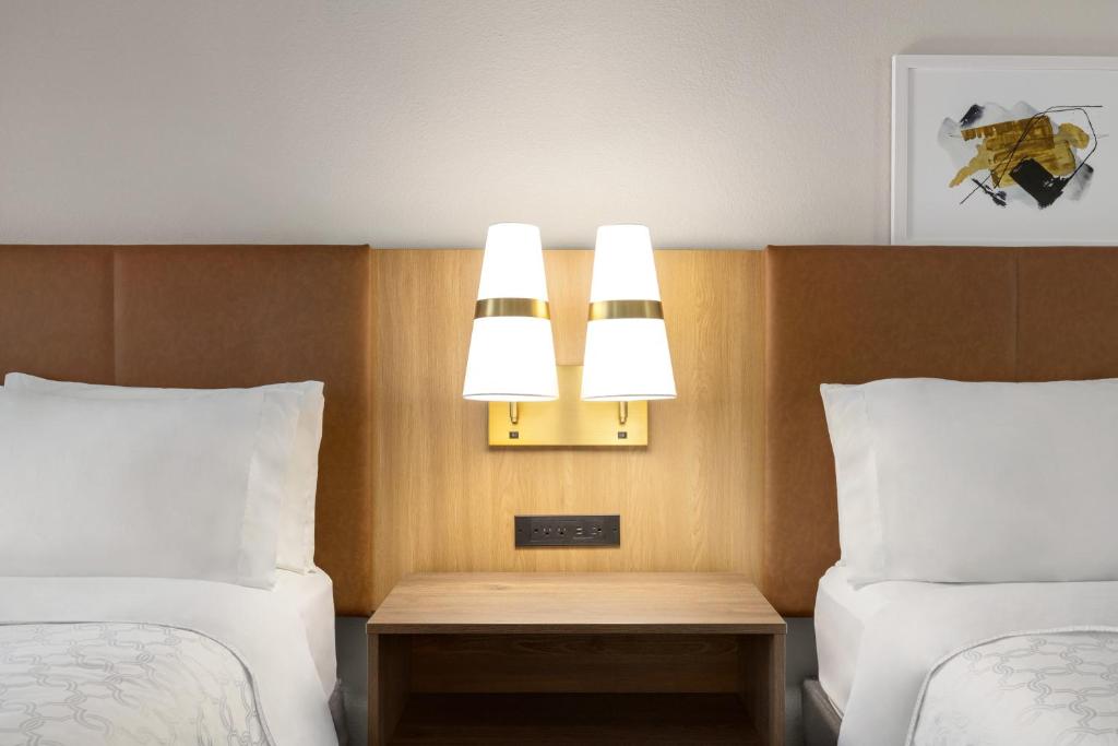 Queen Studio with Sofa Bed