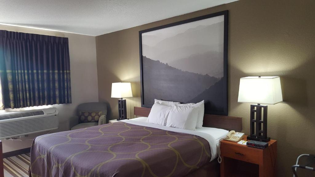 Queen Room – Non-Smoking