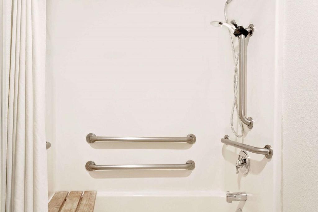 King Room – Mobility AccessNon-Smoking