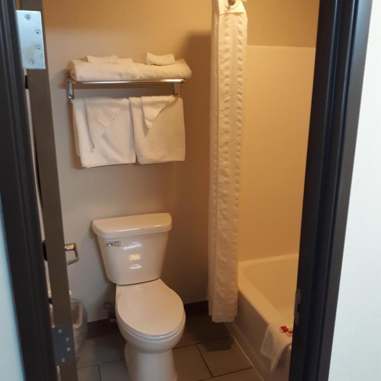 Double Room with Two Double Beds – Non-Smoking