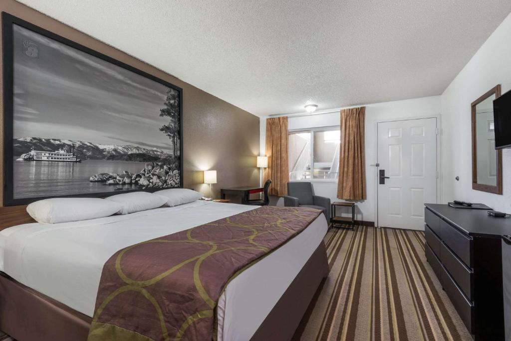 King Room – Non-Smoking