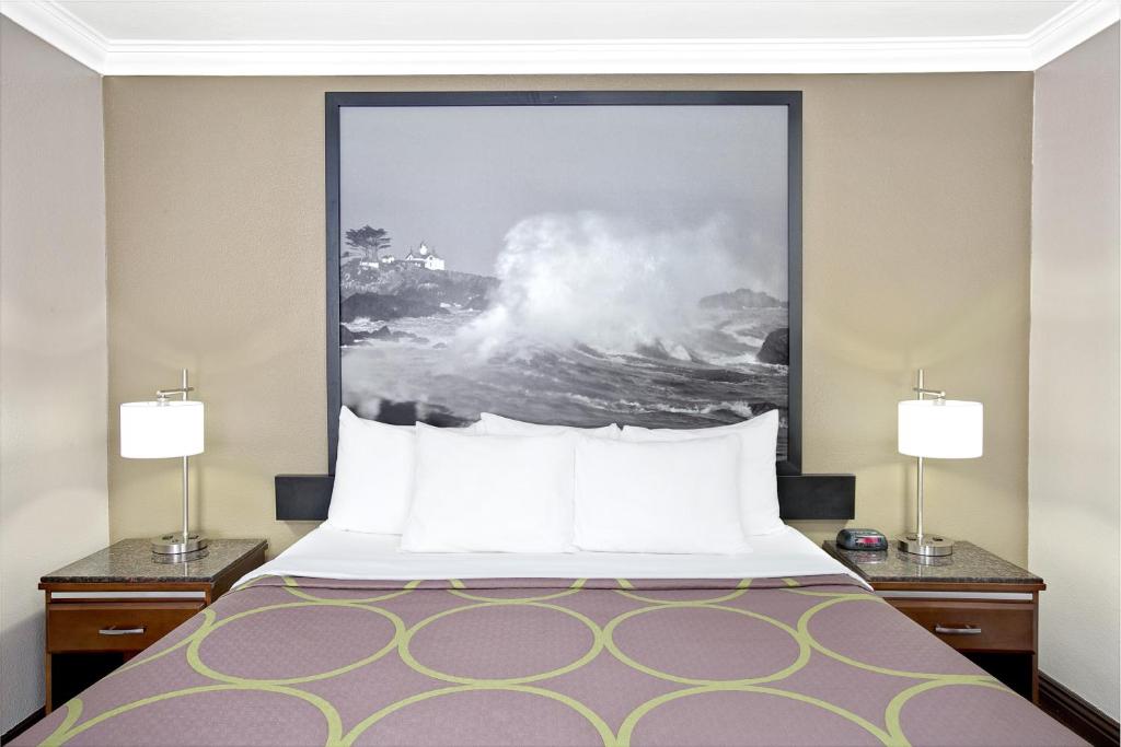 King Room – Non-Smoking