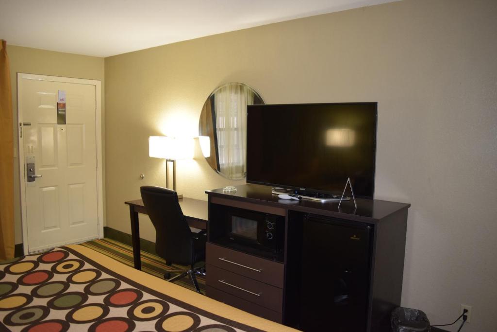 King Room – Non-Smoking