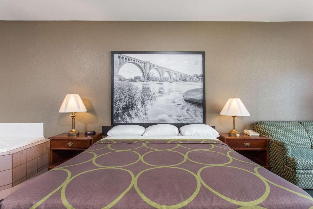 King Studio Suite – Non-Smoking