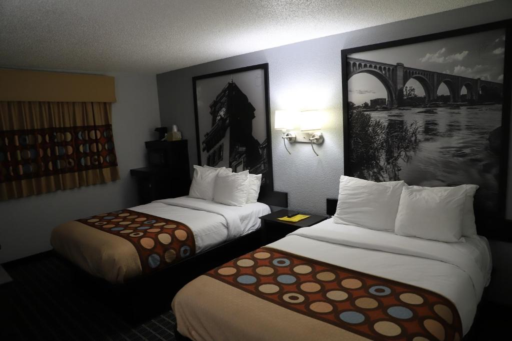 Queen Room – Smoking