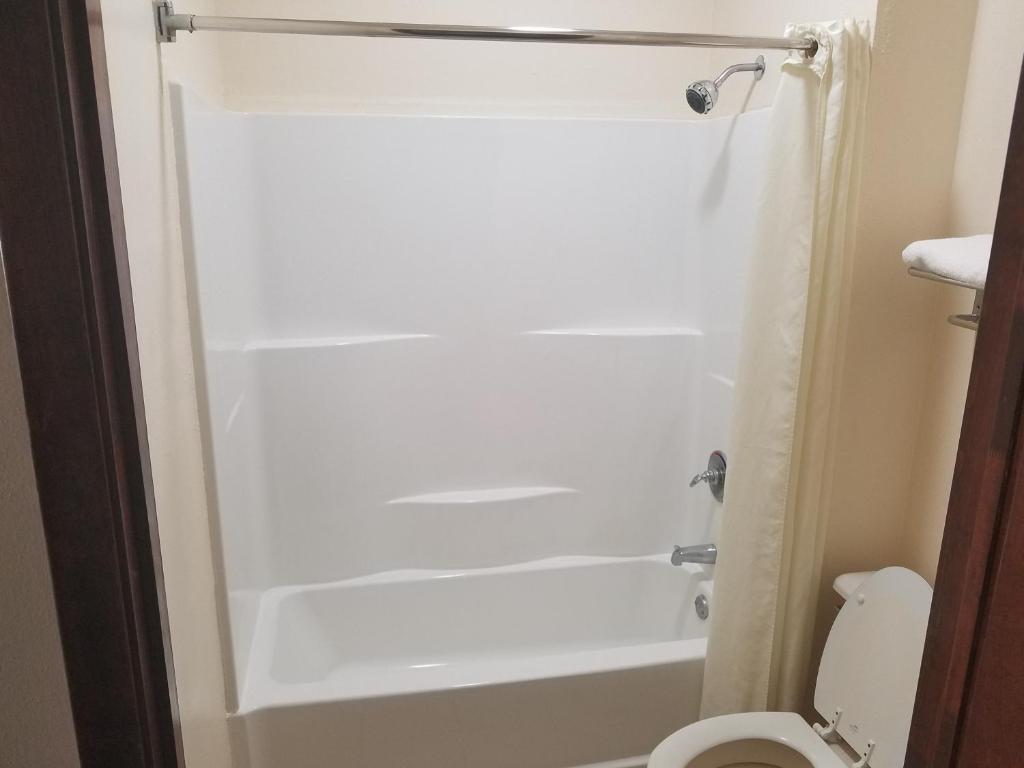 King Room – Non-Smoking