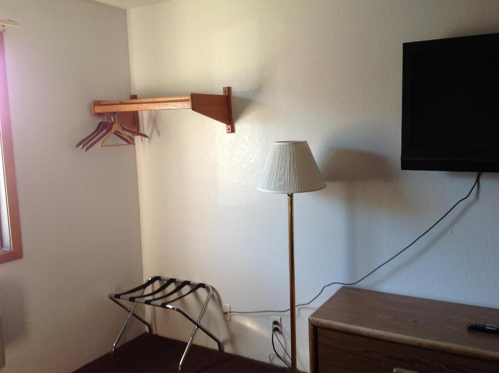 Deluxe Double Room with Two Double Beds – Non-Smoking