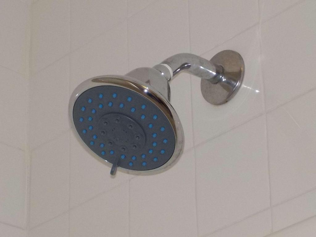 King Suite with Whirlpool – Smoking