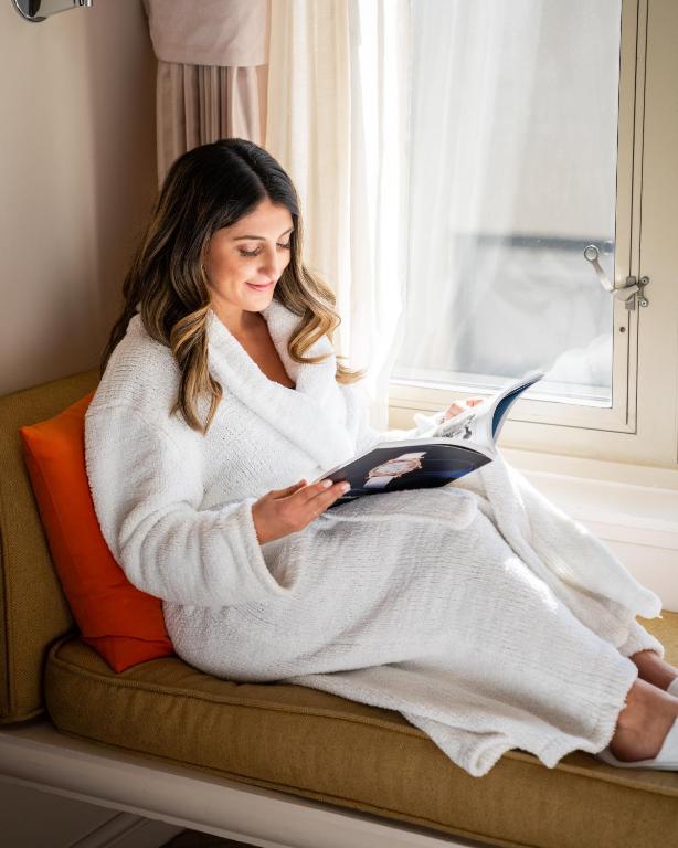 Campton 1 Bedroom Suite King Bed