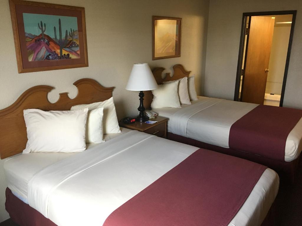 Double Room with Two Double Beds – Non-Smoking