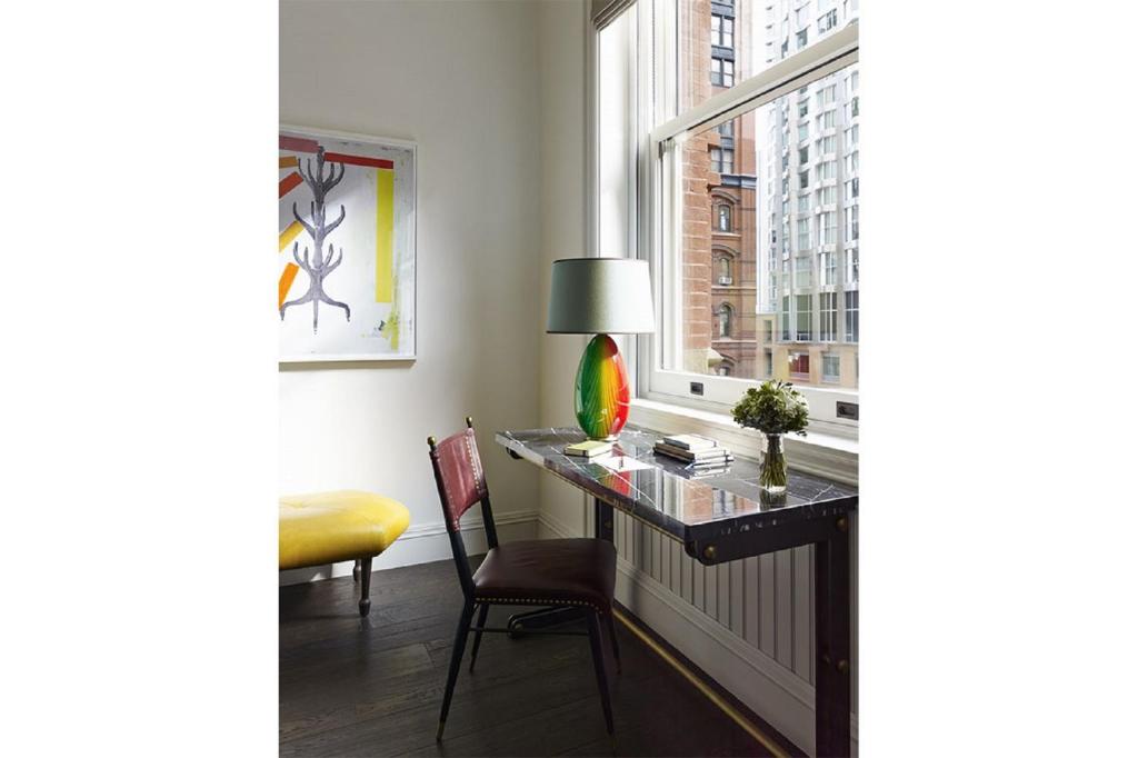 One-Bedroom Corner Suite