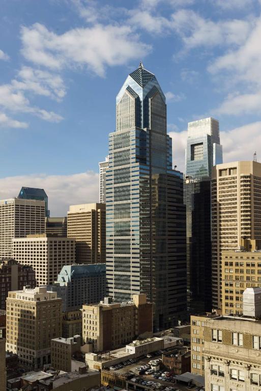 Queen Room with Two Queen Beds and City View