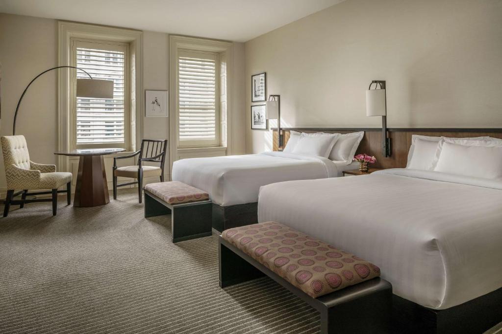 Queen Room with Two Queen Beds and City View