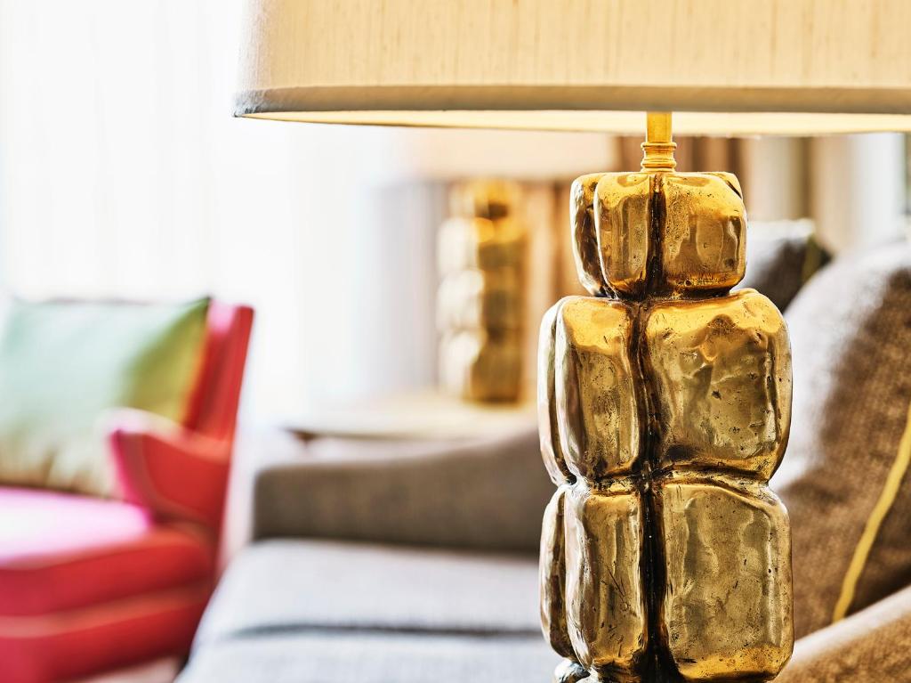 Junior Beverly Hills Suite