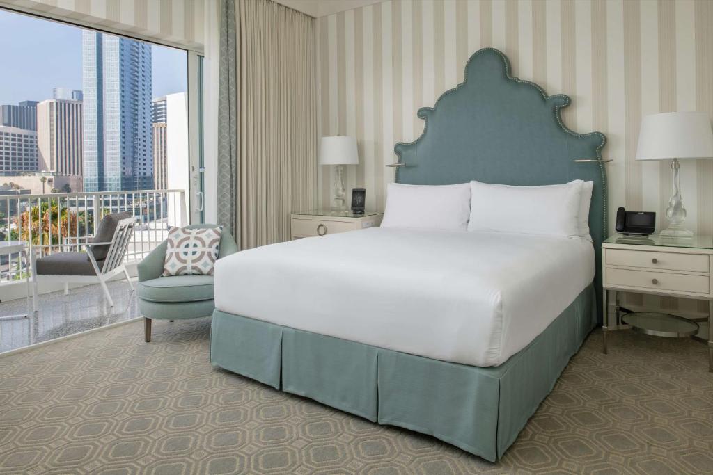 King Room with Balcony