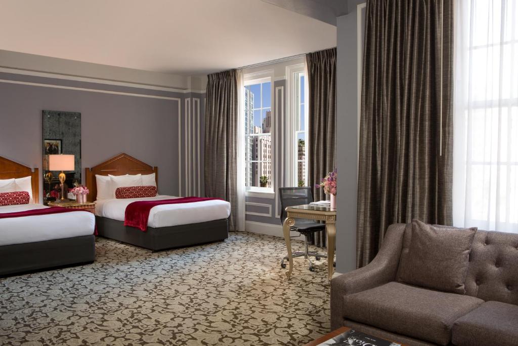 Studio Suite with Two Double Beds