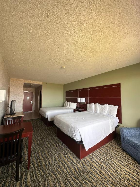 Queen Room with Two Queen Beds