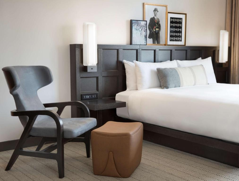 King Room with City View