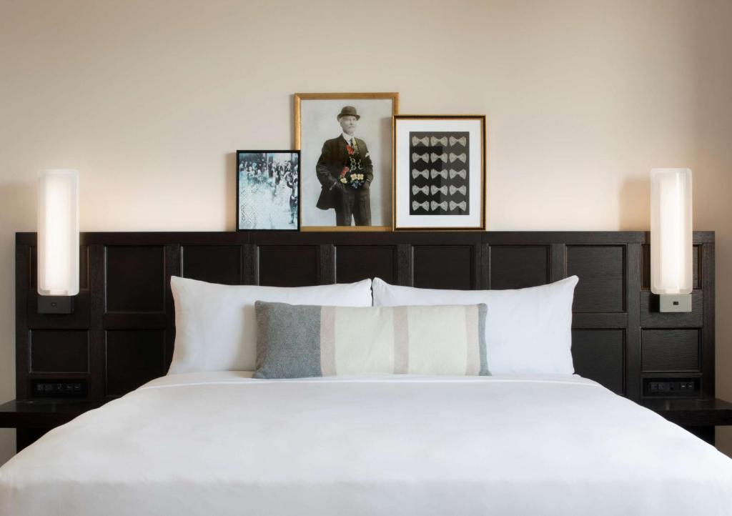 King Room with City View