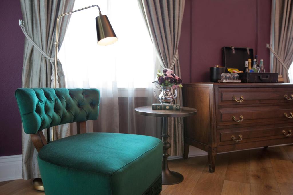 Classic Double Room with Two Double Beds