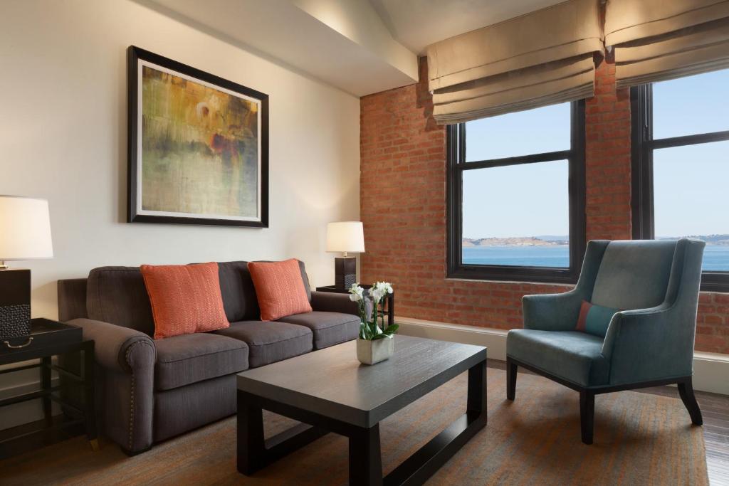 Two-Bedroom Apartment with Bay View
