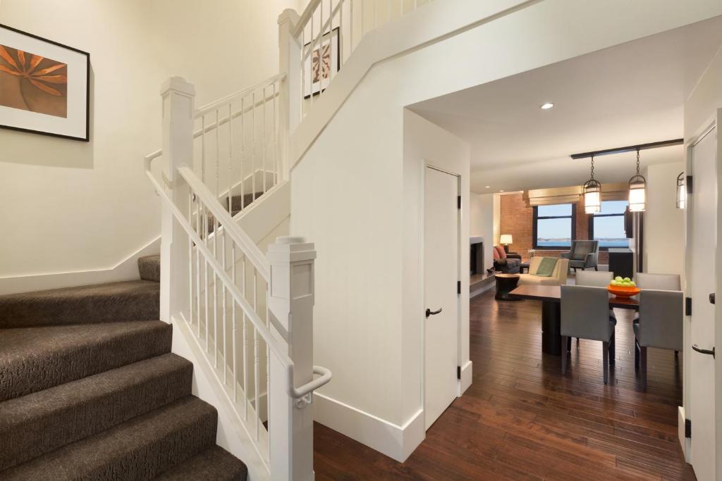 Two-Bedroom Apartment with Bay View