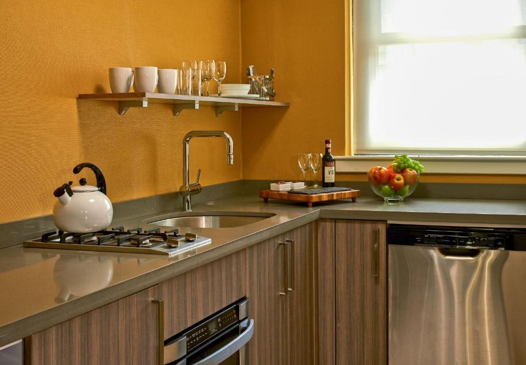 Queen Studio with Two Queen Beds