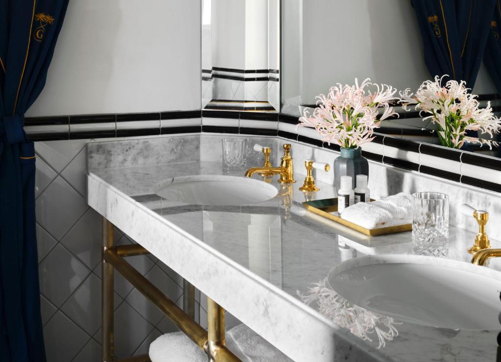 City One Bedroom Suite