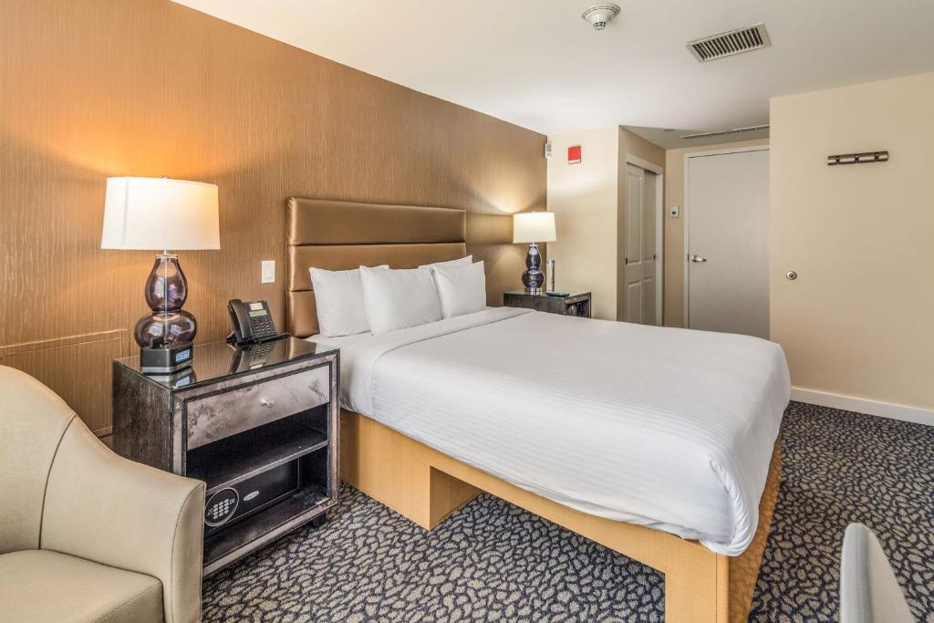 Deluxe Junior Suite – Accessible