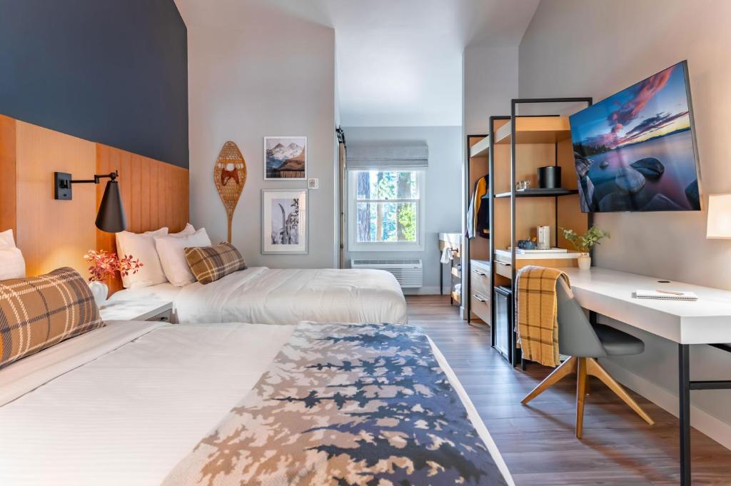 Queen Room with Two Queen Beds