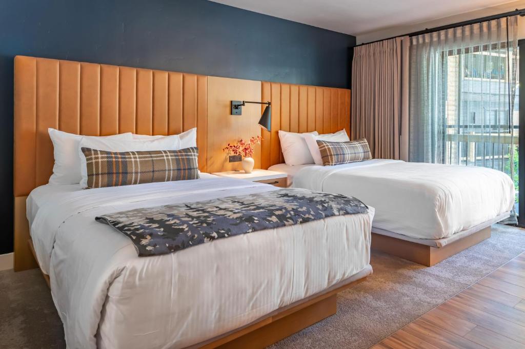 Standard Queen Room with Two Queen Beds