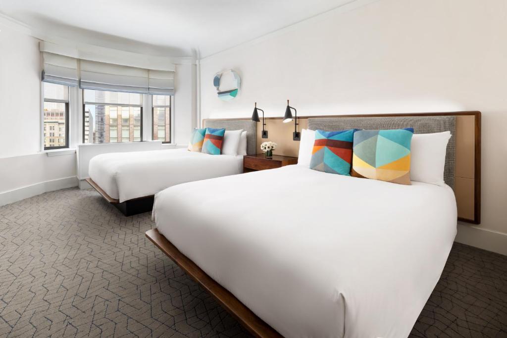 Deluxe Queen Room with Two Queen Beds