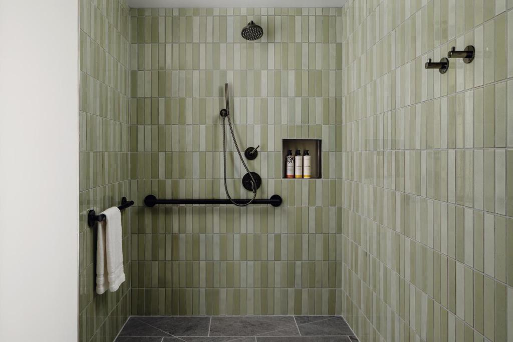 Queen Studio – Disability Access