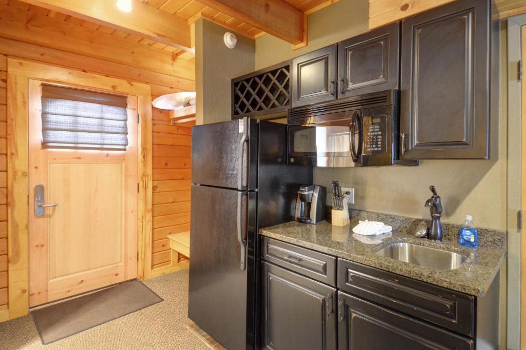One-Bedroom Chalet- Pet Friendly